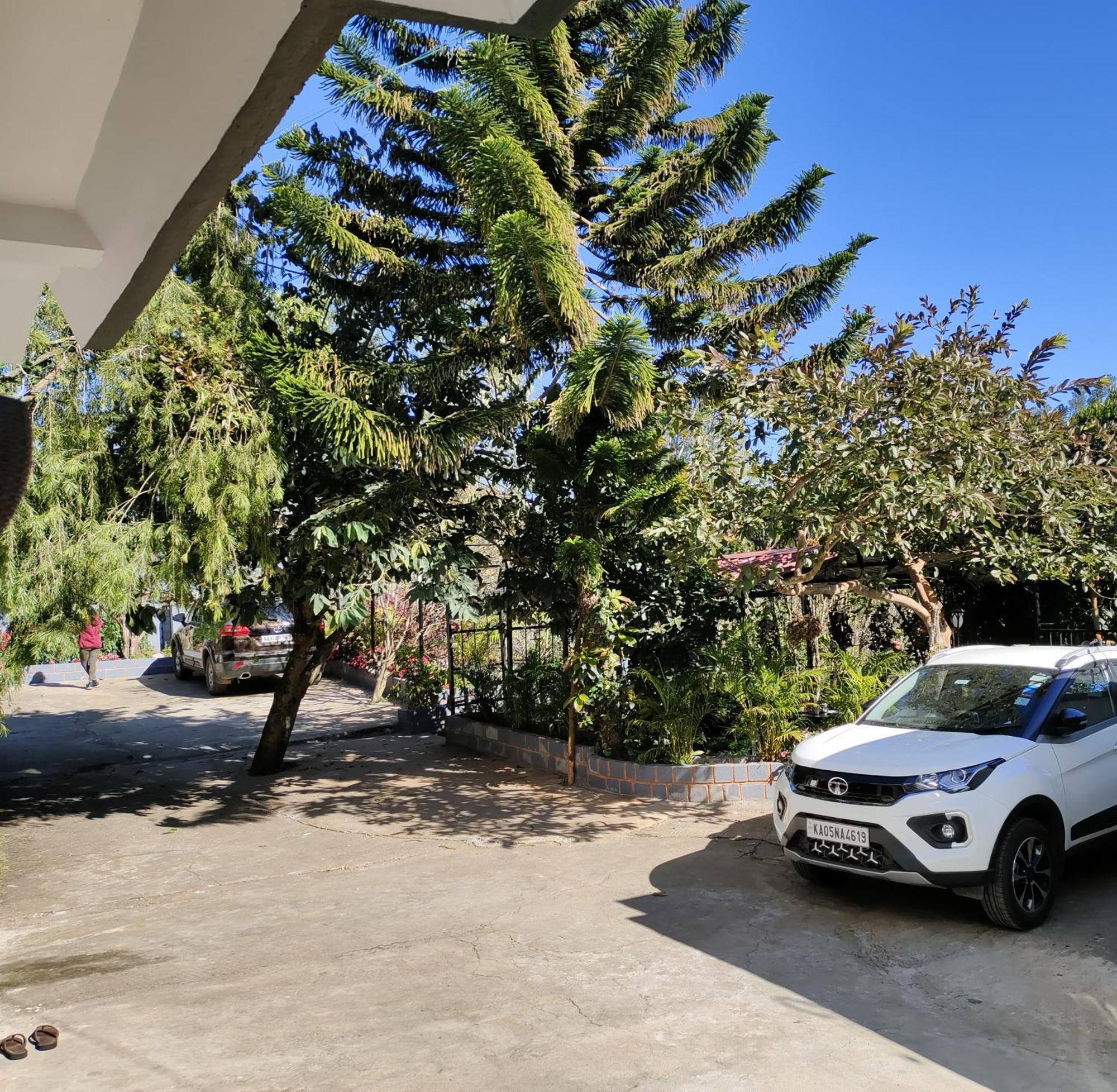 Pear Tree Entire 2Bhk Villa Kotagiri Exteriör bild